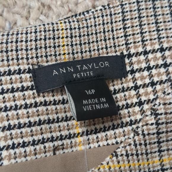 NWT Ann Taylor Petite Women's The Belted Top in Double Glen Check Size 16P - Picture 7 of 9